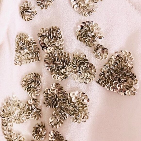 Forever 21 Tank Top S NWOT Sequin Embellished Scoop Neck White Cocktail Classy - Picture 4 of 10